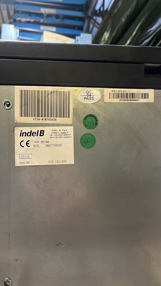 Lodówka Iveco Stralis Indel B SP740 5801710334   IVECO - Cabina e interior para Camión: foto 3 Lodówka Iveco Stralis Indel B SP740 5801710334   IVECO - Cabina e interior para Camión: foto 3