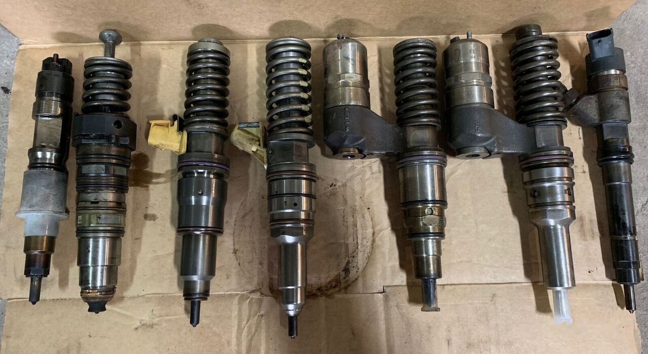 MAN Wtryski HURT regeneracja Oryginał 0445120030 - Bomba de inyección para Camión: foto 2 MAN Wtryski HURT regeneracja Oryginał 0445120030 - Bomba de inyección para Camión: foto 2