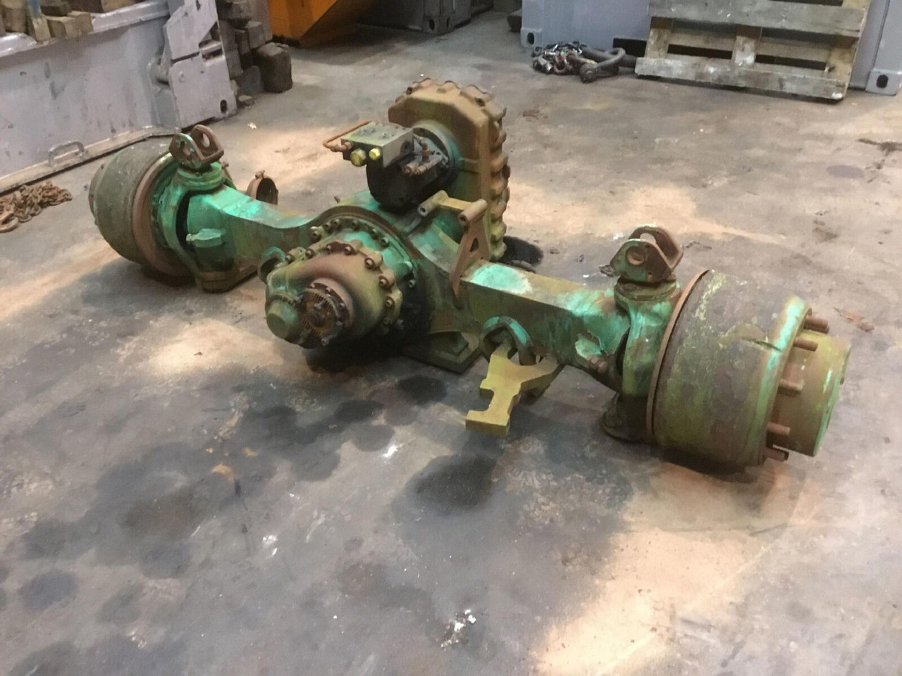 FAUN ATF 60-3 axle 2 - Eje y piezas para Autogrúa: foto 3 FAUN ATF 60-3 axle 2 - Eje y piezas para Autogrúa: foto 3
