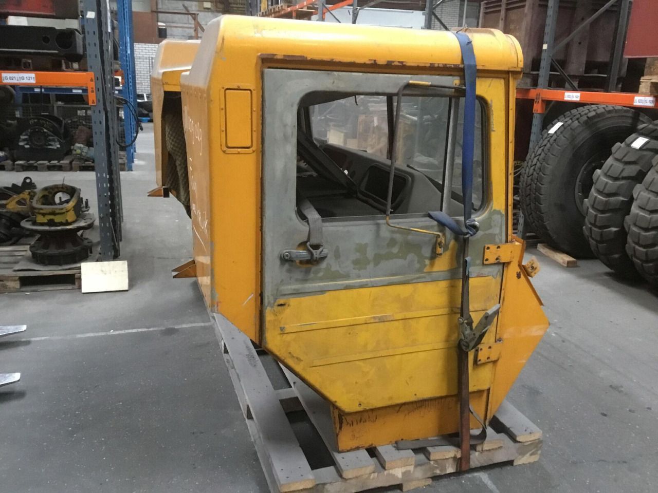 Cabina para Autogrúa FAUN KF lower cabin: foto 7 Cabina para Autogrúa FAUN KF lower cabin: foto 7