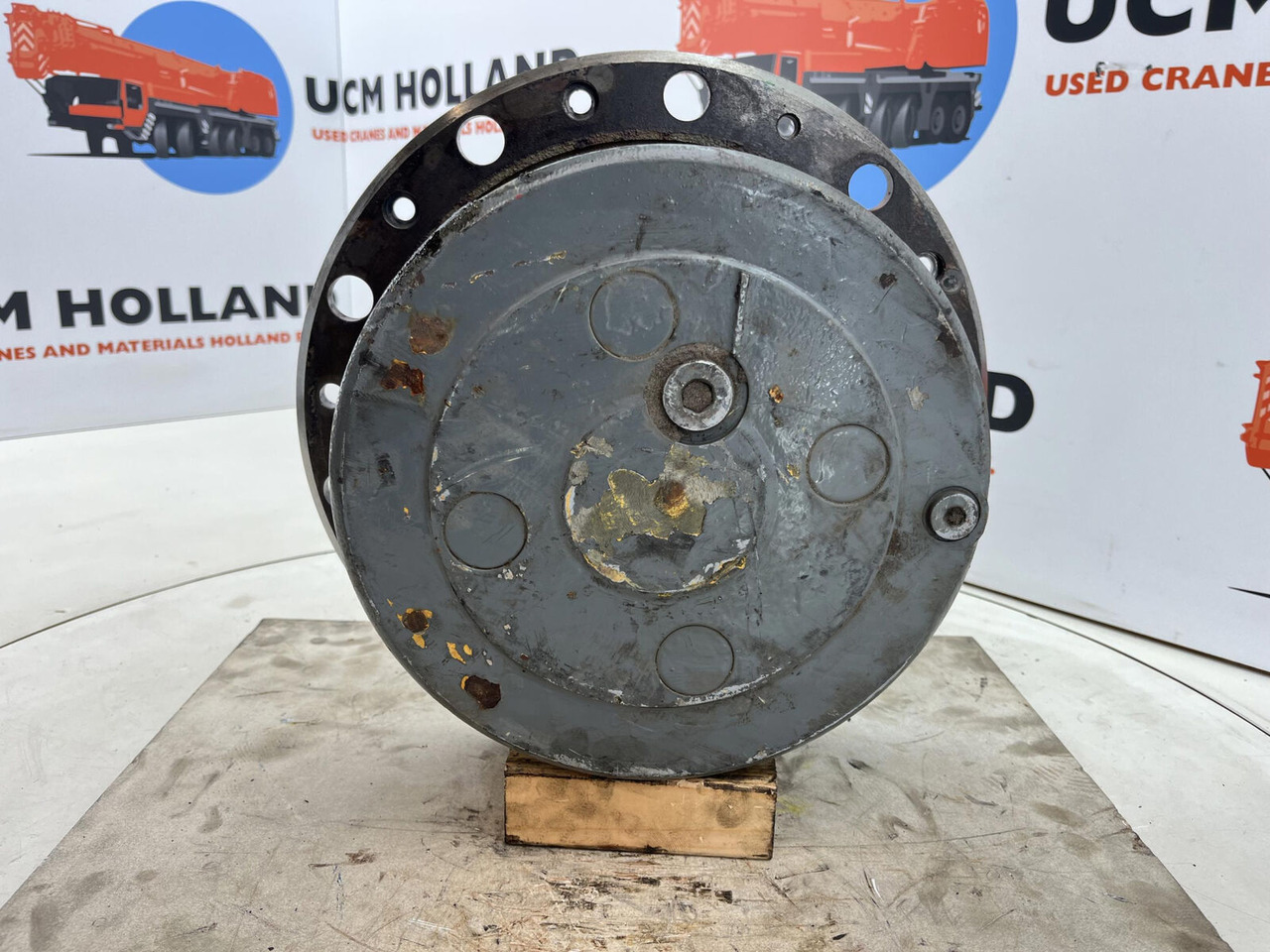 Grove AT 633 planetary gear 22-25-74-38-4pl-H135-46 - Mando final para Autogrúa: foto 1 Grove AT 633 planetary gear 22-25-74-38-4pl-H135-46 - Mando final para Autogrúa: foto 1