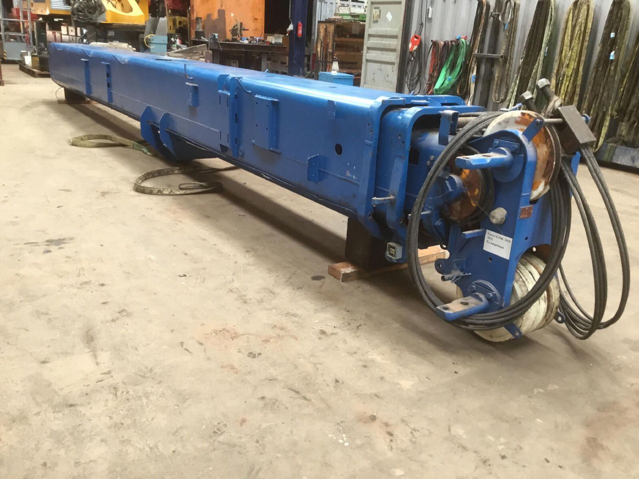 Grove GMK 3050 telescopic head section 4 02303640 - Brazo para Autogrúa: foto 2 Grove GMK 3050 telescopic head section 4 02303640 - Brazo para Autogrúa: foto 2