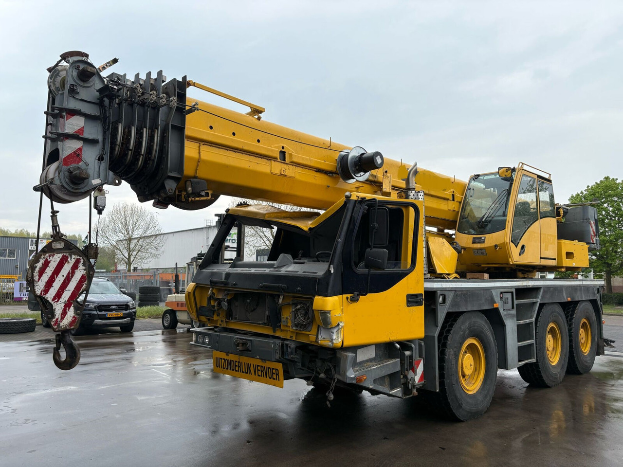 Grove GMK 3055 - Grúa todo terreno: foto 1 Grove GMK 3055 - Grúa todo terreno: foto 1