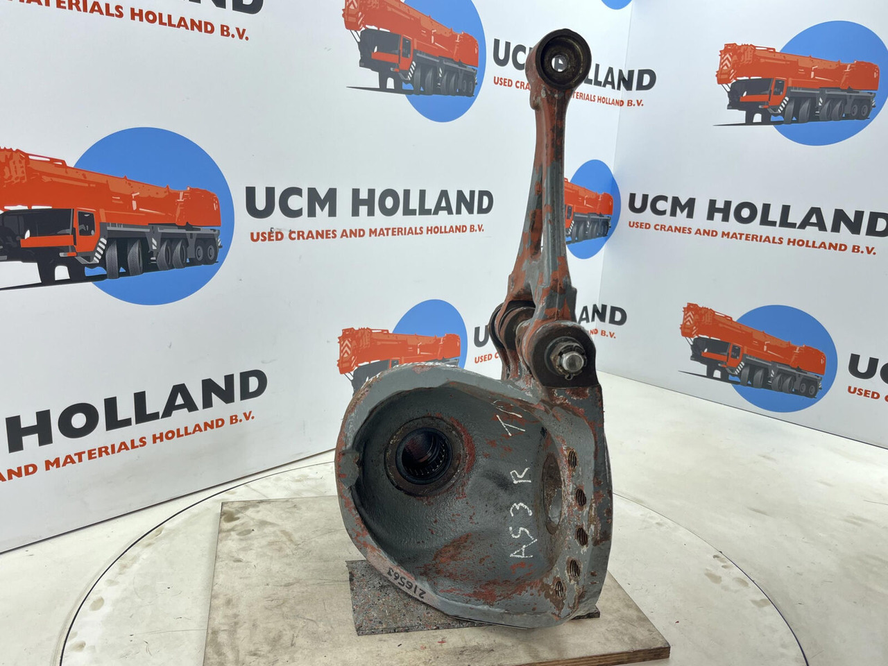 Mangueta para Grúa Grove GMK 3055 Steering knuckle 16 holes axle 3 right: foto 6 Mangueta para Grúa Grove GMK 3055 Steering knuckle 16 holes axle 3 right: foto 6