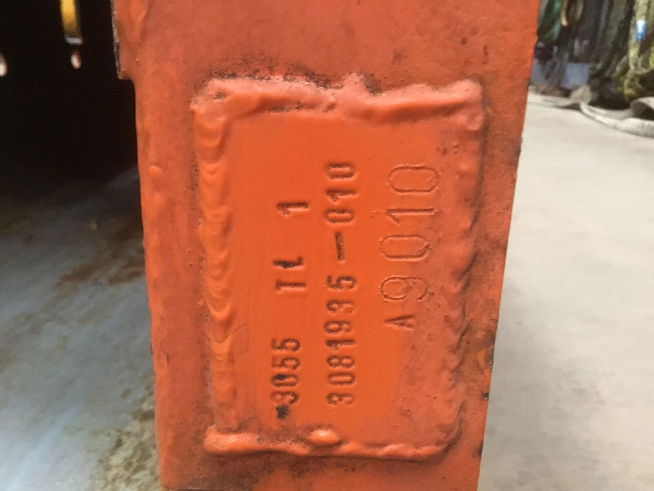 Grove GMK 3055 telescopic section 1 - Brazo para Autogrúa: foto 5 Grove GMK 3055 telescopic section 1 - Brazo para Autogrúa: foto 5