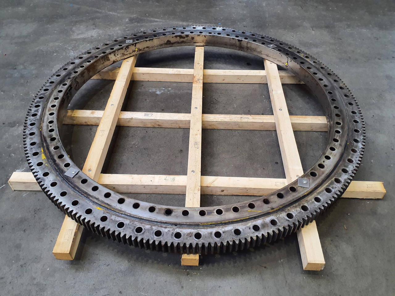 Grove GMK 5130-1 slewing ring - Corona de giro para Autogrúa: foto 2 Grove GMK 5130-1 slewing ring - Corona de giro para Autogrúa: foto 2