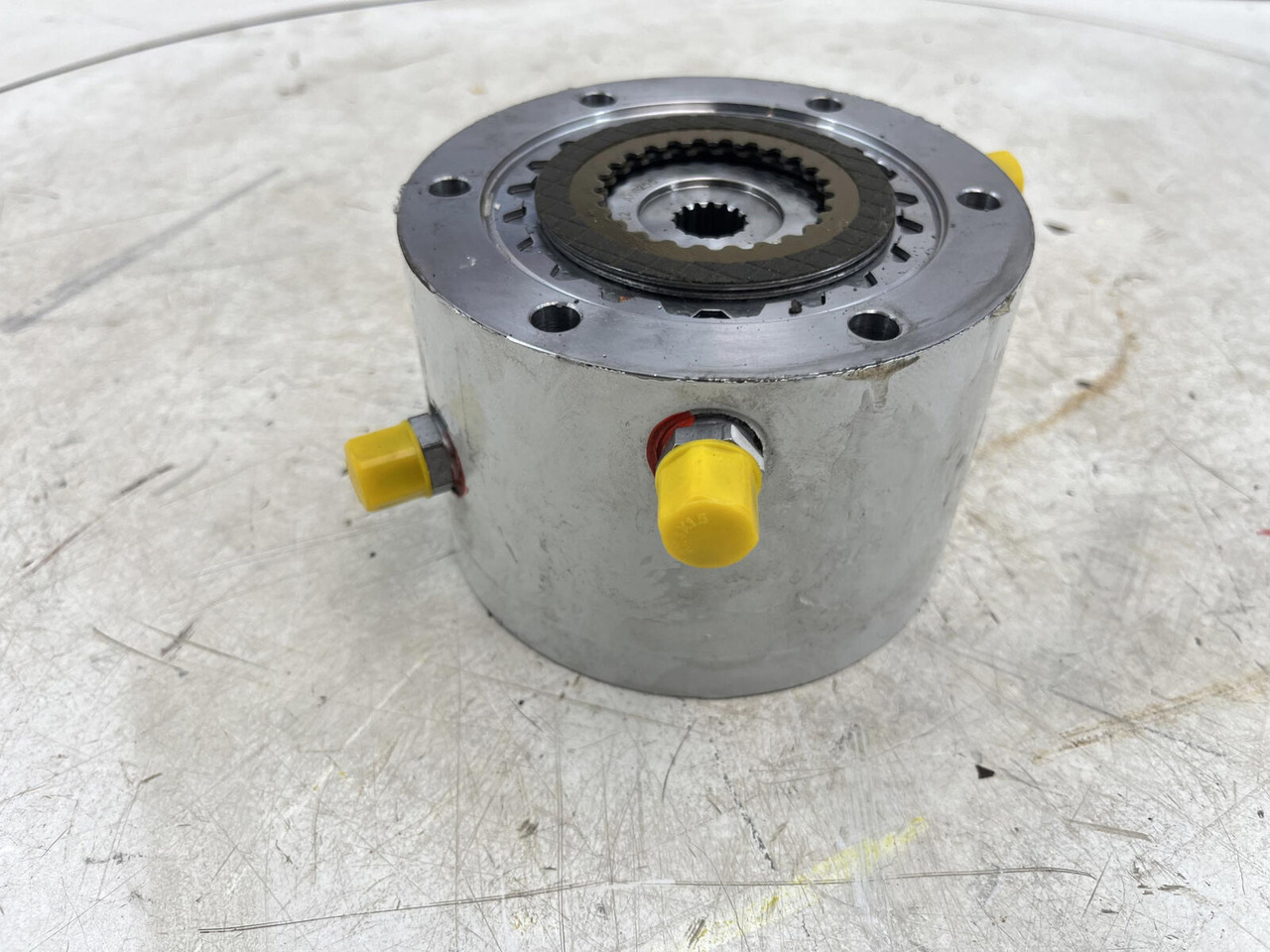 Grove GMK 5150 multiple-disk brake slewing gear - Reductor de giro para Autogrúa: foto 4 Grove GMK 5150 multiple-disk brake slewing gear - Reductor de giro para Autogrúa: foto 4