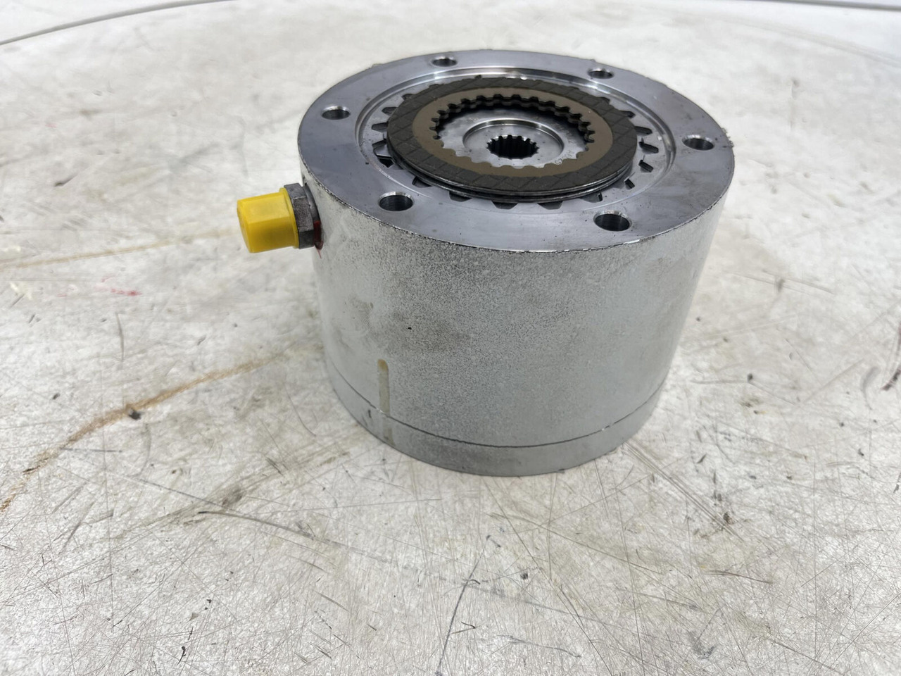 Grove GMK 5150 multiple-disk brake slewing gear - Reductor de giro para Autogrúa: foto 2 Grove GMK 5150 multiple-disk brake slewing gear - Reductor de giro para Autogrúa: foto 2