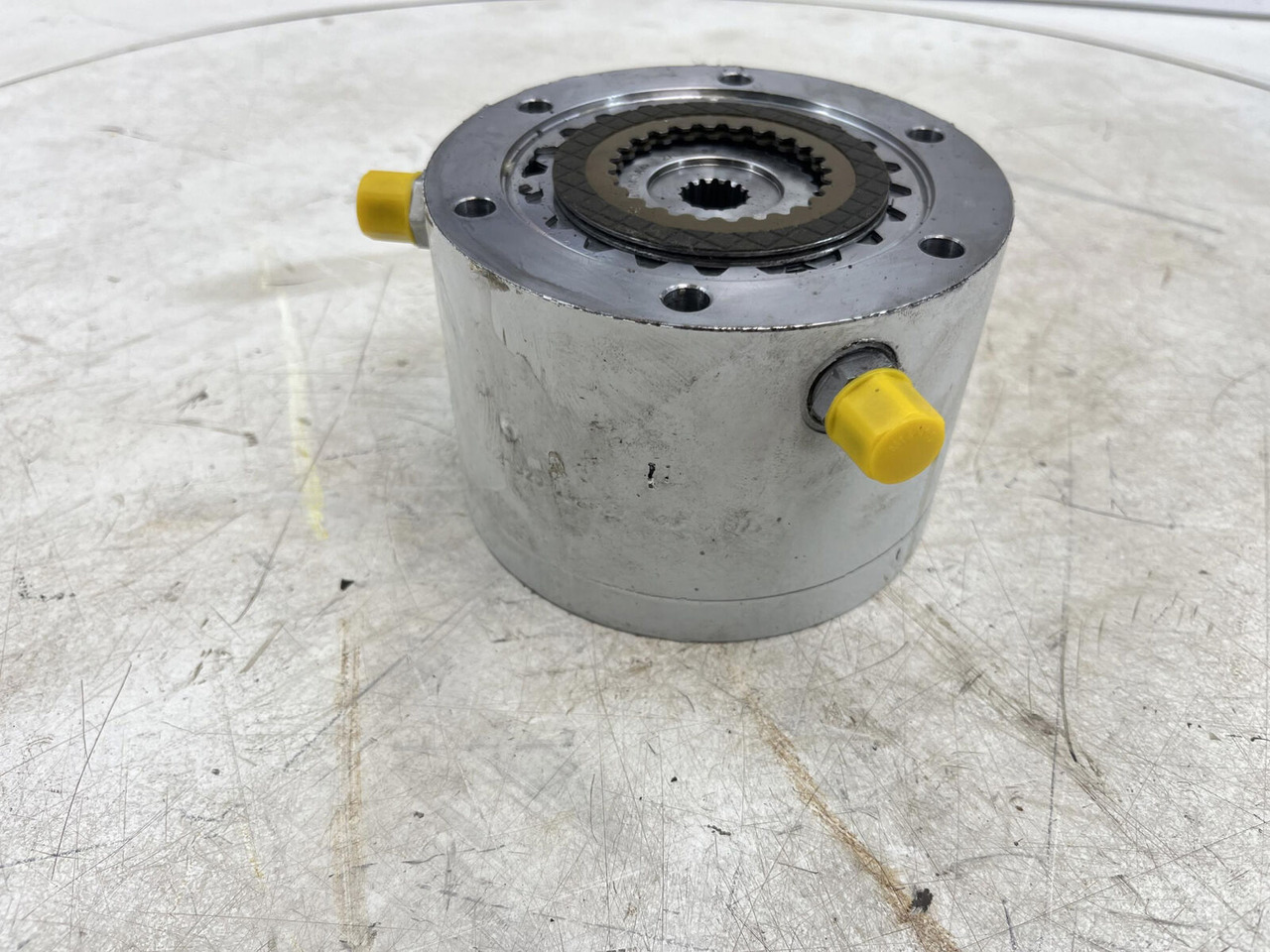 Grove GMK 5150 multiple-disk brake slewing gear - Reductor de giro para Autogrúa: foto 3 Grove GMK 5150 multiple-disk brake slewing gear - Reductor de giro para Autogrúa: foto 3