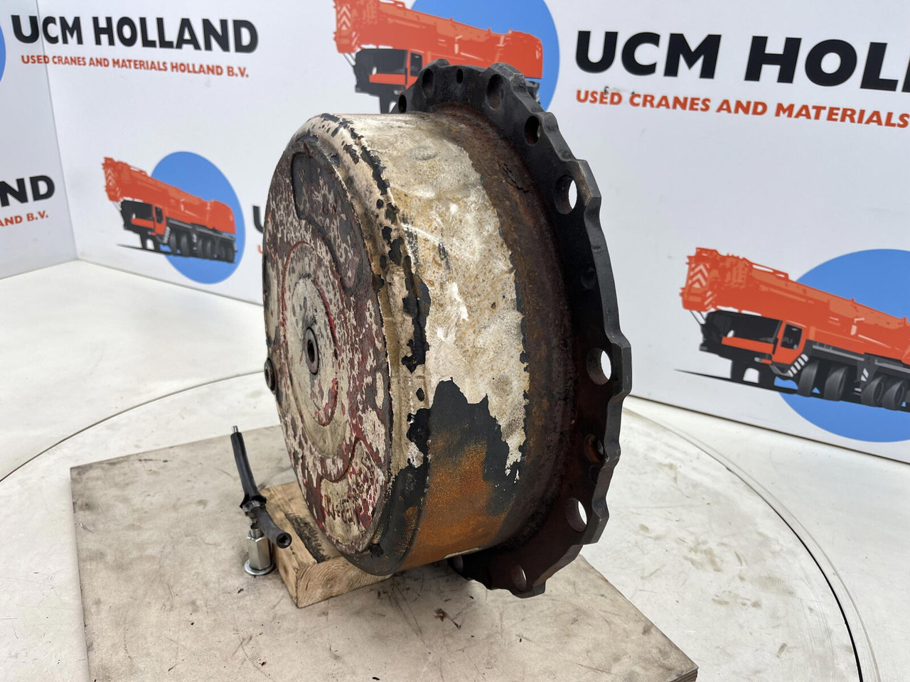 Grove GMK planetary gear 12-23-60-34-3pl-H135-46 - Mando final para Autogrúa: foto 2 Grove GMK planetary gear 12-23-60-34-3pl-H135-46 - Mando final para Autogrúa: foto 2