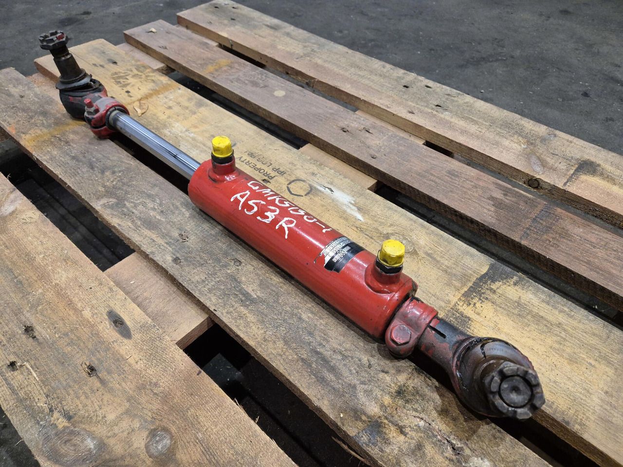 Grove GMK steering cylinder 03323026 - Cilindro hidráulico para Autogrúa: foto 3 Grove GMK steering cylinder 03323026 - Cilindro hidráulico para Autogrúa: foto 3