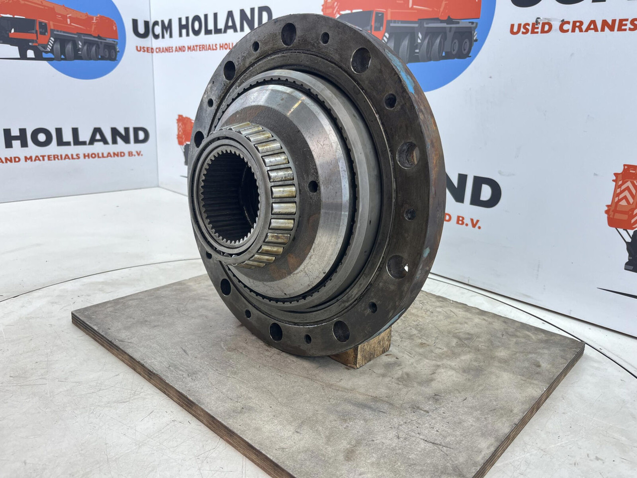 Kessler+Co Kessler Planetary gear 17-24-67-32-3pl-H83-42 - Mando final para Autogrúa: foto 3 Kessler+Co Kessler Planetary gear 17-24-67-32-3pl-H83-42 - Mando final para Autogrúa: foto 3