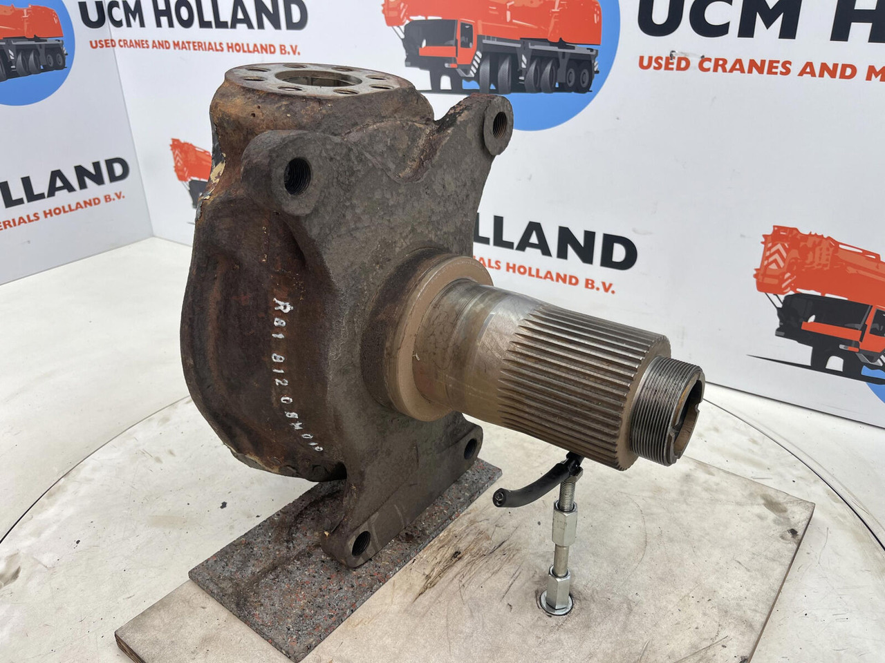 Krupp 70 GMT Steering knuckle axle 2 - Mangueta para Autogrúa: foto 3 Krupp 70 GMT Steering knuckle axle 2 - Mangueta para Autogrúa: foto 3