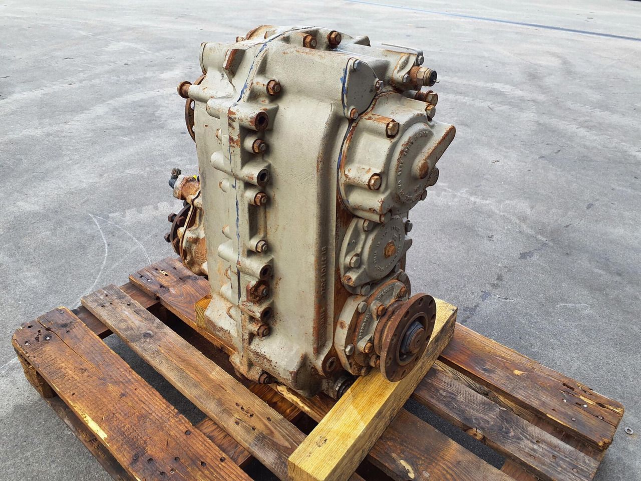 Krupp 70 GMT Transfer case - Transmisión para Autogrúa: foto 4 Krupp 70 GMT Transfer case - Transmisión para Autogrúa: foto 4