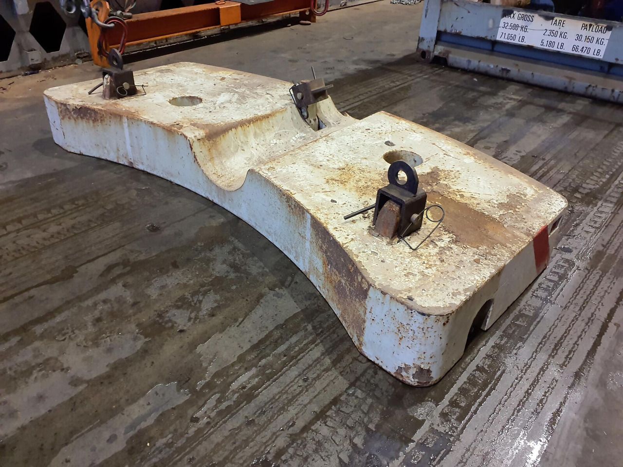 Krupp KMK 4080-5110-5120 counterweight 5,8 ton 2221831 - Contrapeso para Autogrúa: foto 4 Krupp KMK 4080-5110-5120 counterweight 5,8 ton 2221831 - Contrapeso para Autogrúa: foto 4