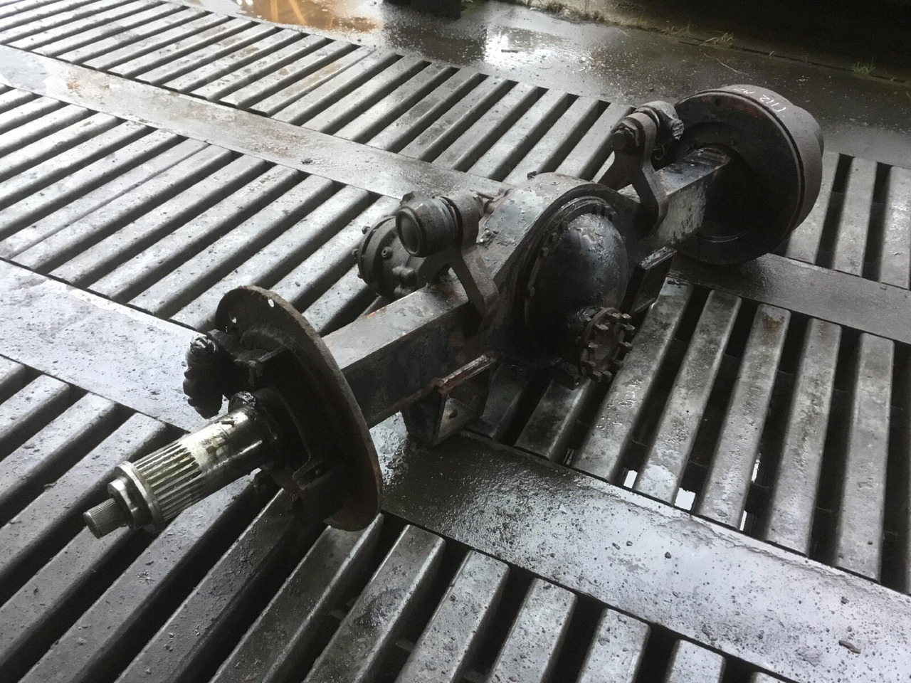 Liebherr LT 1160 axle 6 - Eje y piezas para Autogrúa: foto 3 Liebherr LT 1160 axle 6 - Eje y piezas para Autogrúa: foto 3