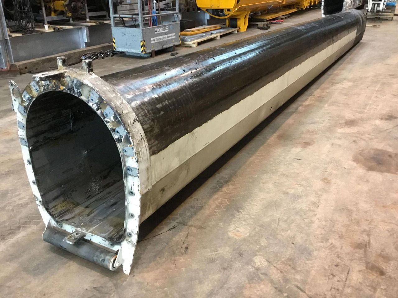 Liebherr LTM 1070-4.2 telescopic section 2 912841308, 912842008 - Brazo para Autogrúa: foto 2 Liebherr LTM 1070-4.2 telescopic section 2 912841308, 912842008 - Brazo para Autogrúa: foto 2