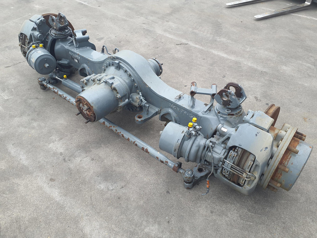 Liebherr LTM 1130-5.1 axle 4 - Eje y piezas para Autogrúa: foto 4 Liebherr LTM 1130-5.1 axle 4 - Eje y piezas para Autogrúa: foto 4