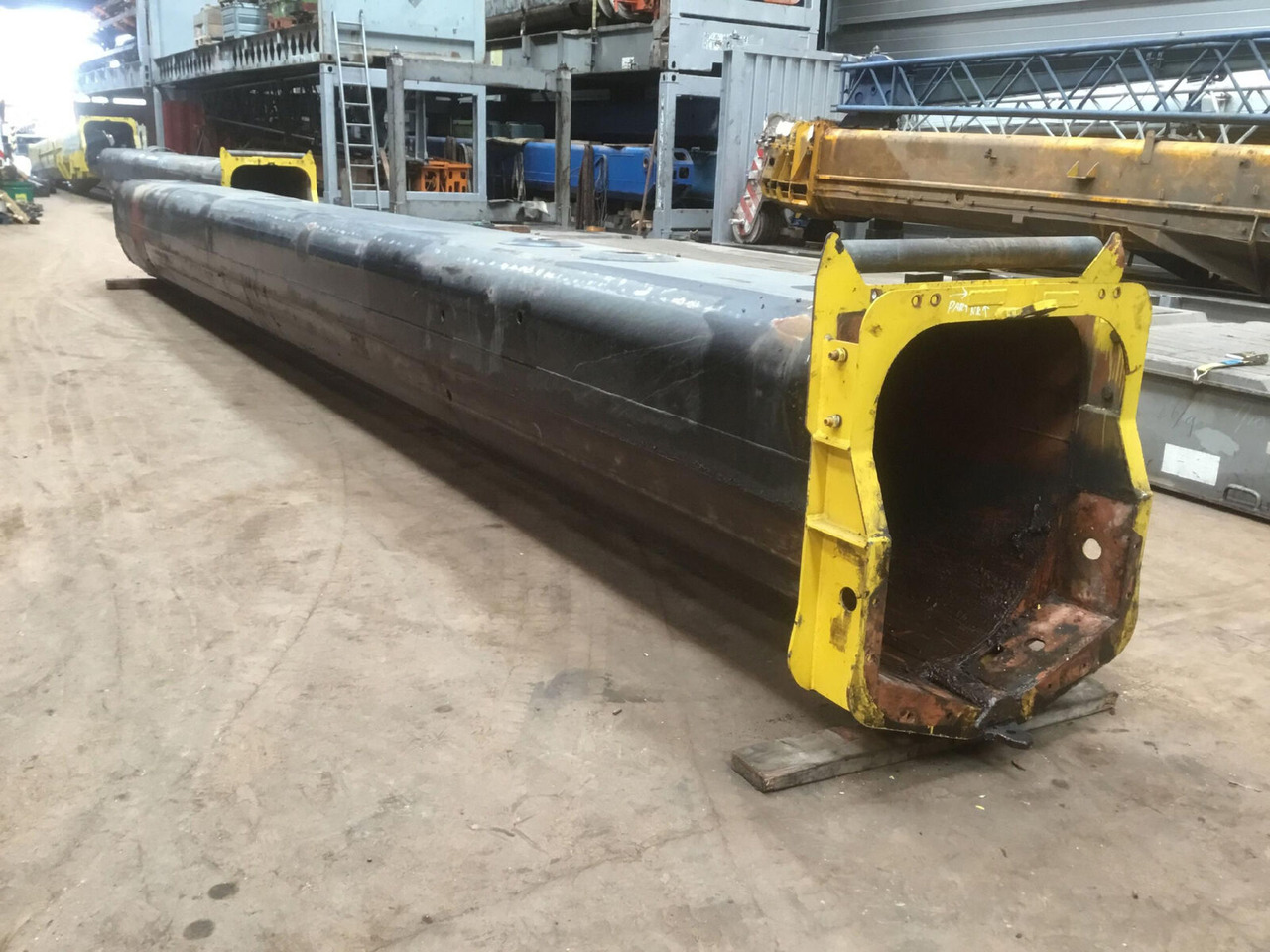 Liebherr LTM 1160-2 telescopic section 2 - Brazo para Autogrúa: foto 1 Liebherr LTM 1160-2 telescopic section 2 - Brazo para Autogrúa: foto 1