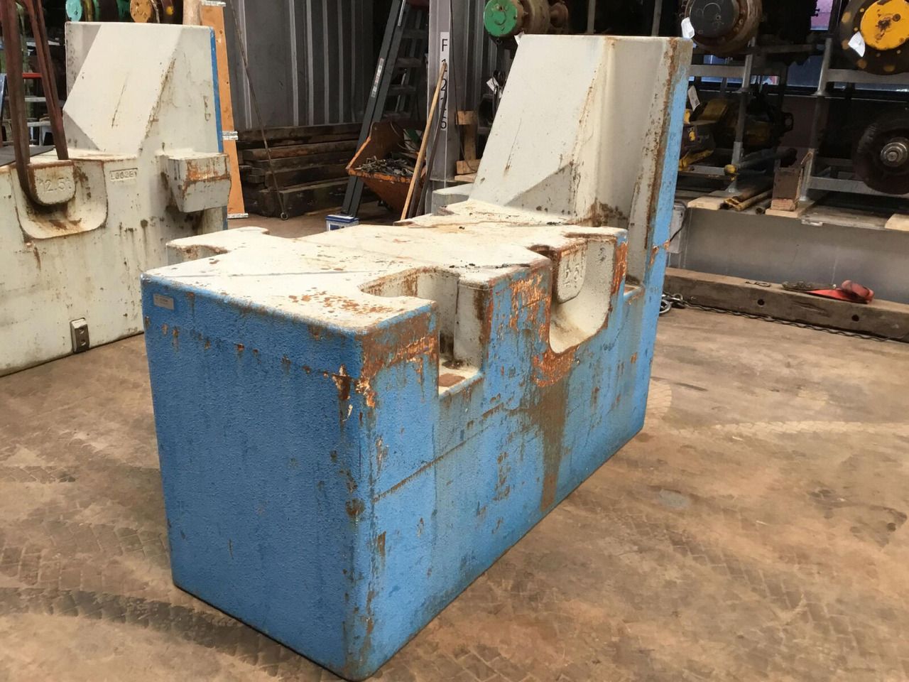 Liebherr LTM 1250-6.1 counterweight 12,5 ton 961955708 - Contrapeso para Autogrúa: foto 2 Liebherr LTM 1250-6.1 counterweight 12,5 ton 961955708 - Contrapeso para Autogrúa: foto 2