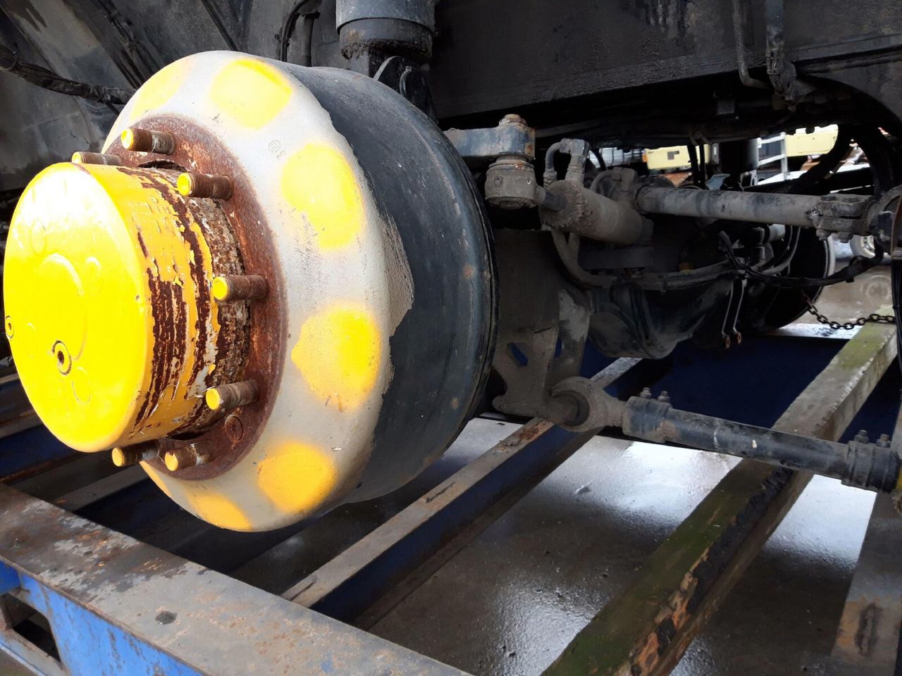 Liebherr LTM 1400-7.1 axle 6 - Eje y piezas para Autogrúa: foto 3 Liebherr LTM 1400-7.1 axle 6 - Eje y piezas para Autogrúa: foto 3