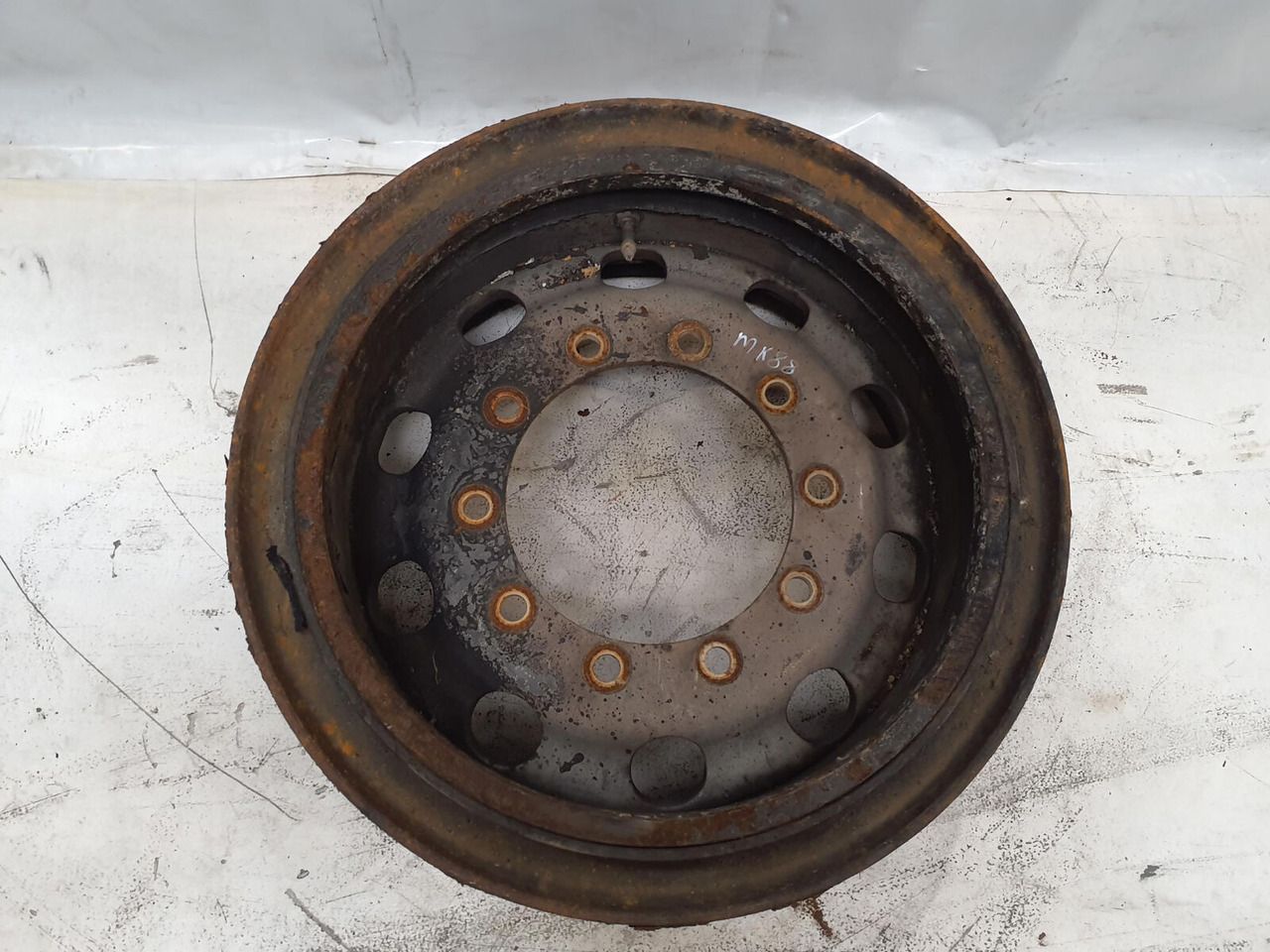 Liebherr Rim 385/95R25 10 11.5 3p - Llanta para Grúa: foto 2 Liebherr Rim 385/95R25 10 11.5 3p - Llanta para Grúa: foto 2
