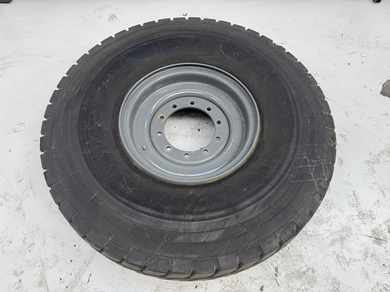 Liebherr Wheel 445/95 R25 10 12 1p - Rueda completa para Grúa: foto 1 Liebherr Wheel 445/95 R25 10 12 1p - Rueda completa para Grúa: foto 1