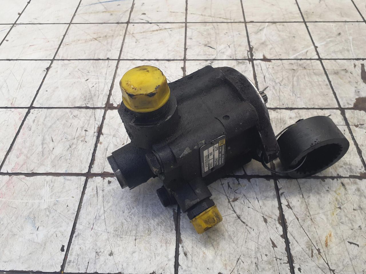 Tadano-Faun ATF 60-4 pump 99707005651 - Bomba hidráulica para Autogrúa: foto 3 Tadano-Faun ATF 60-4 pump 99707005651 - Bomba hidráulica para Autogrúa: foto 3