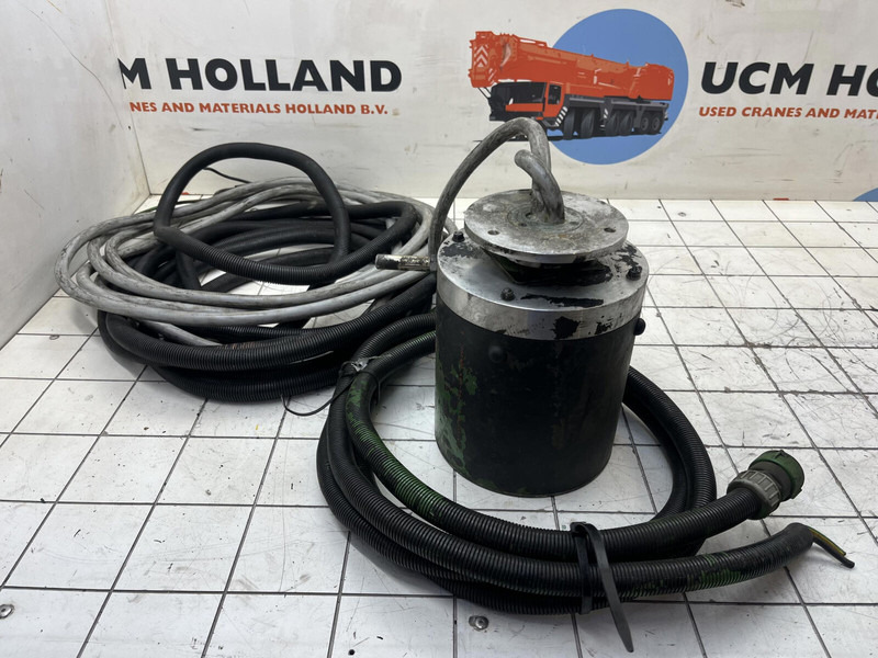 Terex AC 155 slip ring assy - Sistema eléctrico para Grúa: foto 1 Terex AC 155 slip ring assy - Sistema eléctrico para Grúa: foto 1