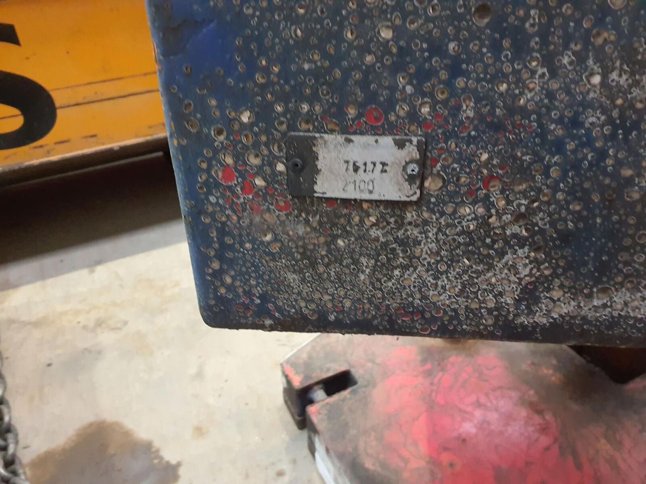 Terex AC 205 counterweight right side 2,1 ton 58760340 - Contrapeso para Autogrúa: foto 5 Terex AC 205 counterweight right side 2,1 ton 58760340 - Contrapeso para Autogrúa: foto 5