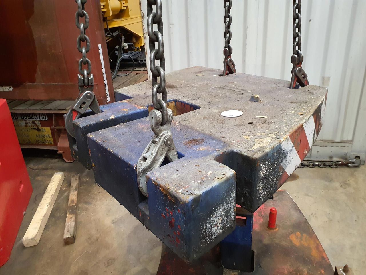Terex AC 205 counterweight right side 2,1 ton 58760340 - Contrapeso para Autogrúa: foto 1 Terex AC 205 counterweight right side 2,1 ton 58760340 - Contrapeso para Autogrúa: foto 1