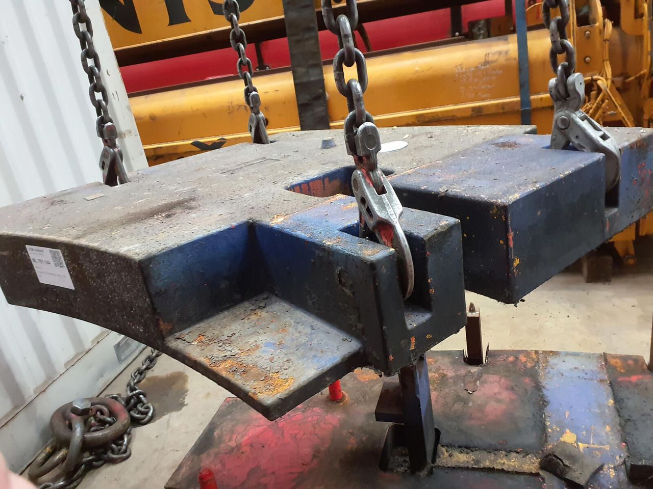 Terex AC 205 counterweight right side 2,1 ton 58760340 - Contrapeso para Autogrúa: foto 2 Terex AC 205 counterweight right side 2,1 ton 58760340 - Contrapeso para Autogrúa: foto 2