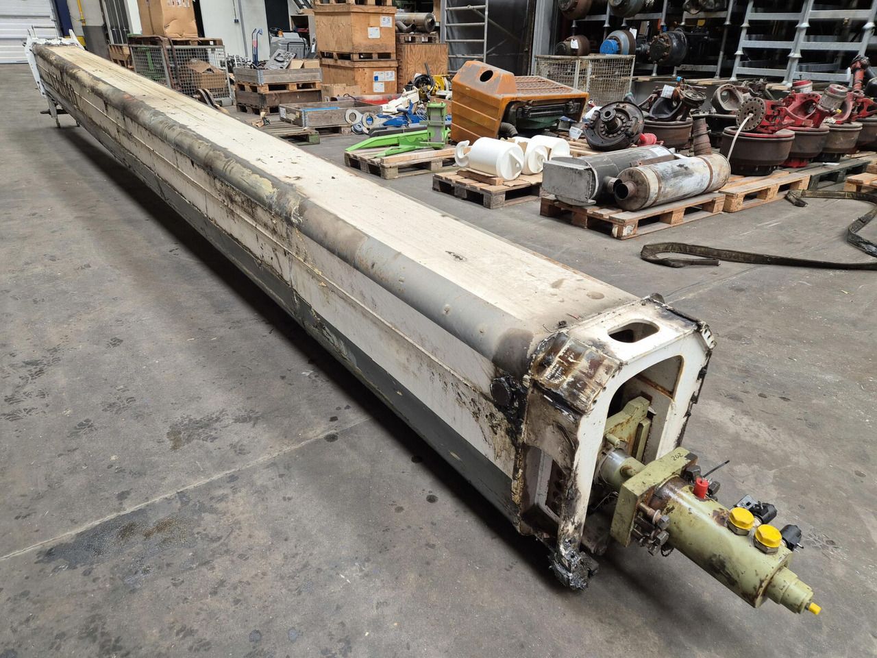 Terex Demag AC 35 Double telescopic cylinder B5746804 - Cilindro hidráulico para Autogrúa: foto 1 Terex Demag AC 35 Double telescopic cylinder B5746804 - Cilindro hidráulico para Autogrúa: foto 1