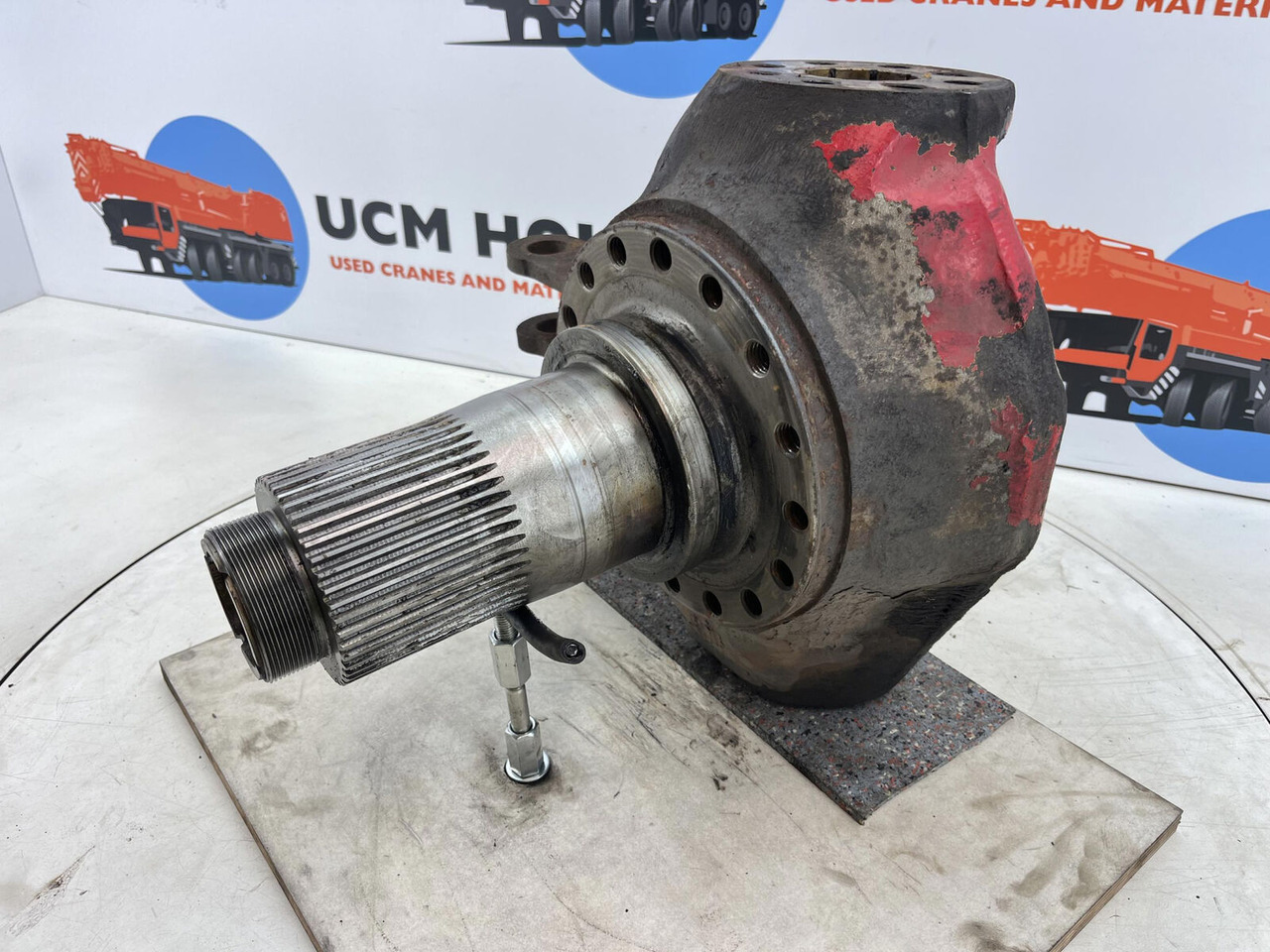 Terex Demag AC35 Steering knuckle 16 holes axle 2 right - Mangueta para Autogrúa: foto 1 Terex Demag AC35 Steering knuckle 16 holes axle 2 right - Mangueta para Autogrúa: foto 1