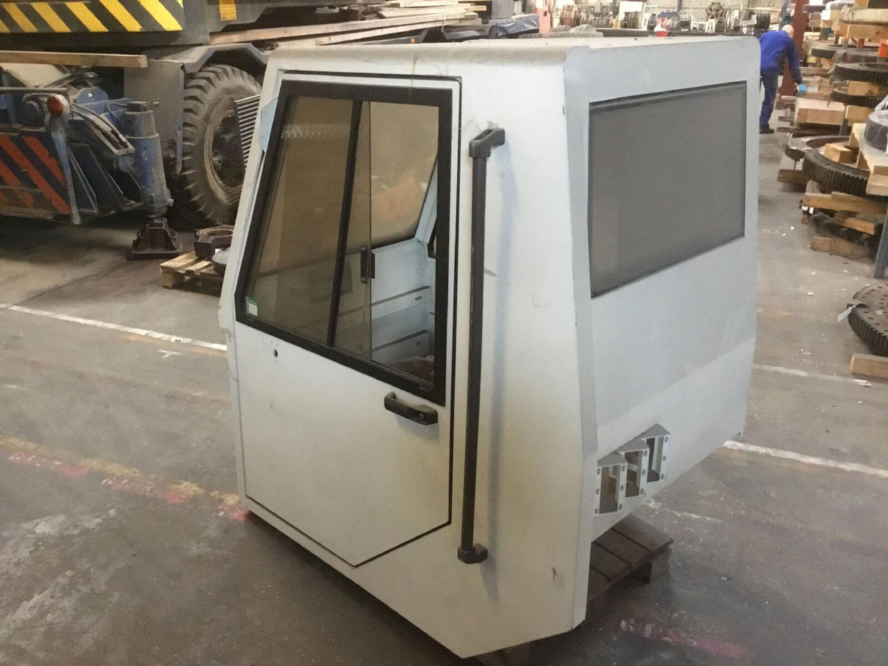 Terex PPM lower cabin - Cabina para Autogrúa: foto 3 Terex PPM lower cabin - Cabina para Autogrúa: foto 3