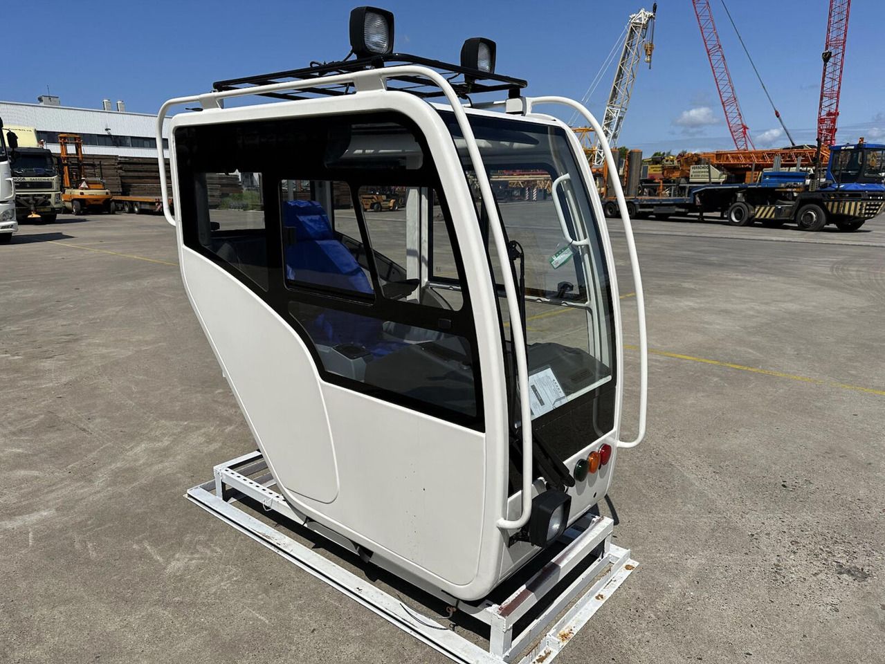 Terex Tadano/Demag upper cabs - Cabina para Grúa torre: foto 3 Terex Tadano/Demag upper cabs - Cabina para Grúa torre: foto 3