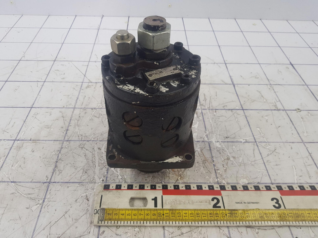 ZF AMK 85-53 emergency steering pump - Bomba hidráulica para Autogrúa: foto 1 ZF AMK 85-53 emergency steering pump - Bomba hidráulica para Autogrúa: foto 1