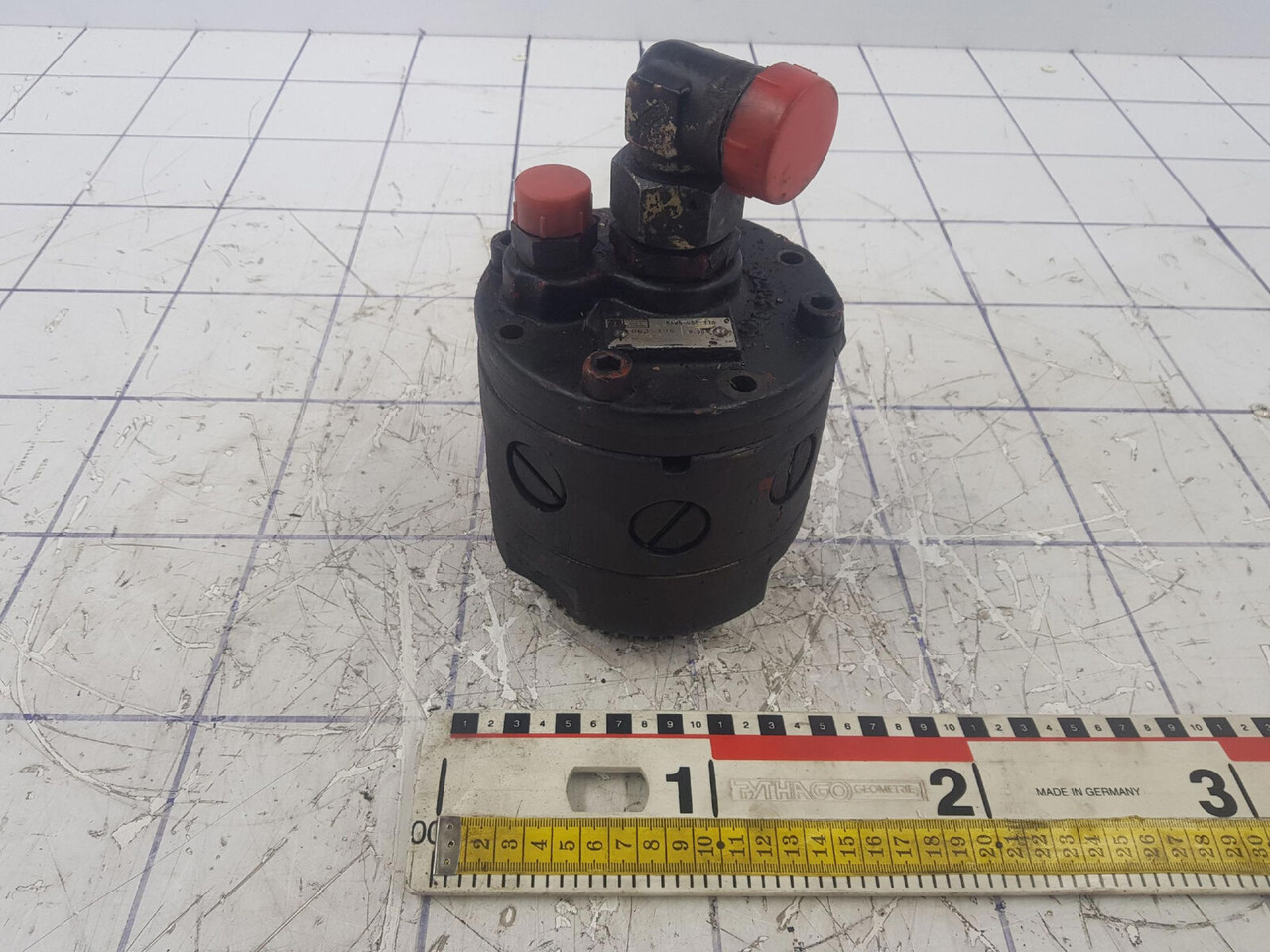 ZF Emergency steering pump from ZF - Bomba hidráulica para Grúa: foto 1 ZF Emergency steering pump from ZF - Bomba hidráulica para Grúa: foto 1