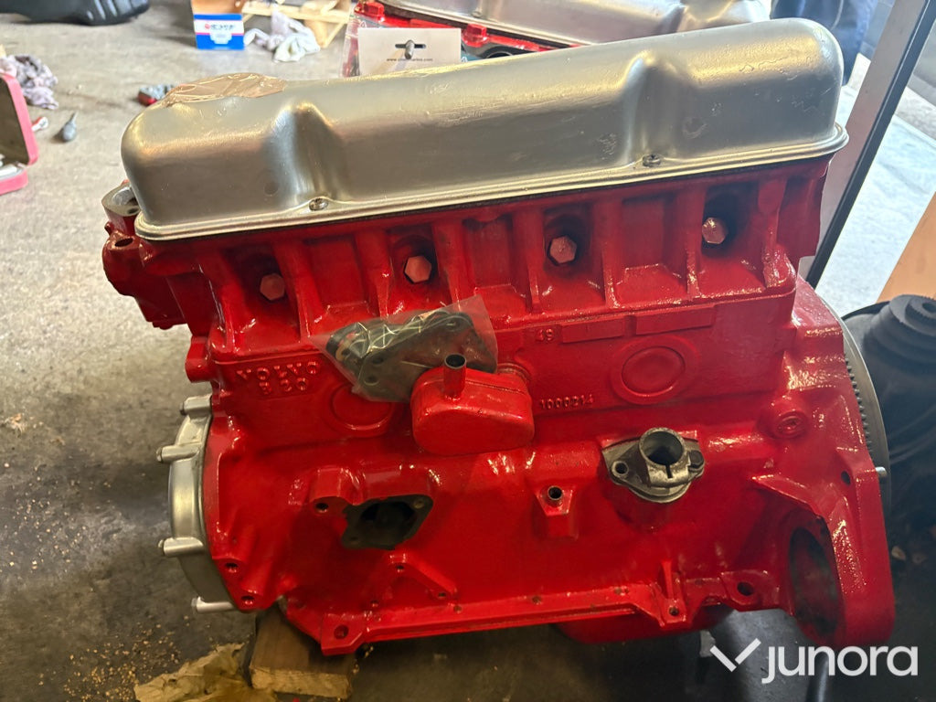 Båtmotor - Volvo Penta (B20), AQ 130 - Motor para Otros: foto 1 Båtmotor - Volvo Penta (B20), AQ 130 - Motor para Otros: foto 1