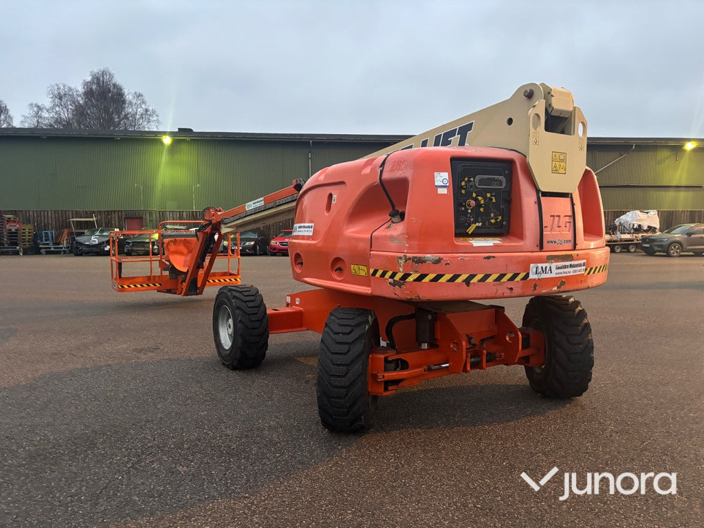 Bomlift - JLG, 460SJ - Plataforma telescopica: foto 3 Bomlift - JLG, 460SJ - Plataforma telescopica: foto 3