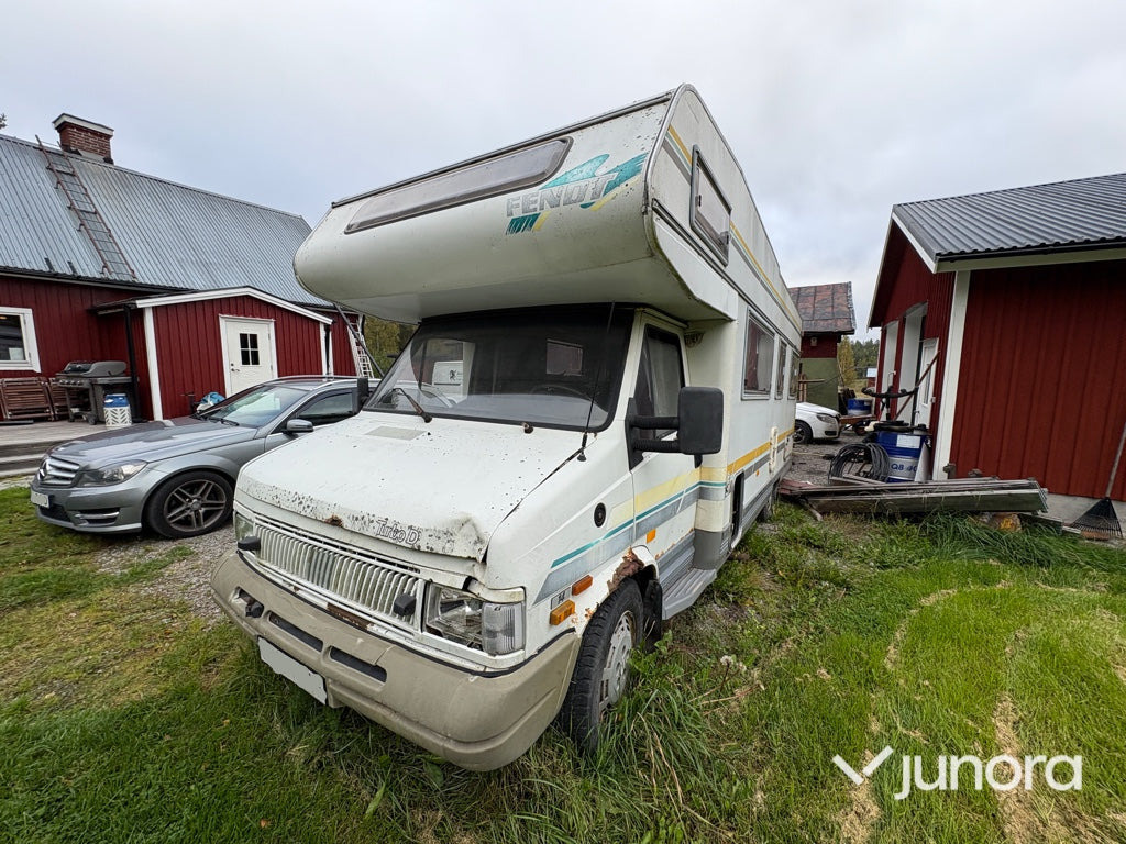 Fiat Ducato Fendt 640 SK Husbil - Autocaravana capuchina: foto 1 Fiat Ducato Fendt 640 SK Husbil - Autocaravana capuchina: foto 1