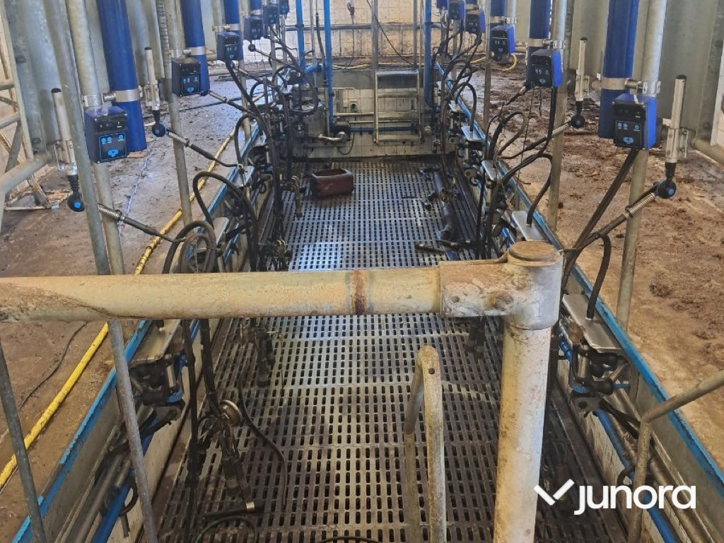 Fiskbensstall / Mjölkgrop - DeLaval 2x6 - Máquina de ordeño: foto 1 Fiskbensstall / Mjölkgrop - DeLaval 2x6 - Máquina de ordeño: foto 1