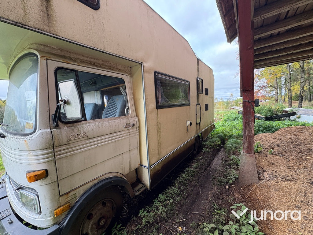 Husbil - Mercedes Benz, LP 608/32 - Cámper: foto 3 Husbil - Mercedes Benz, LP 608/32 - Cámper: foto 3