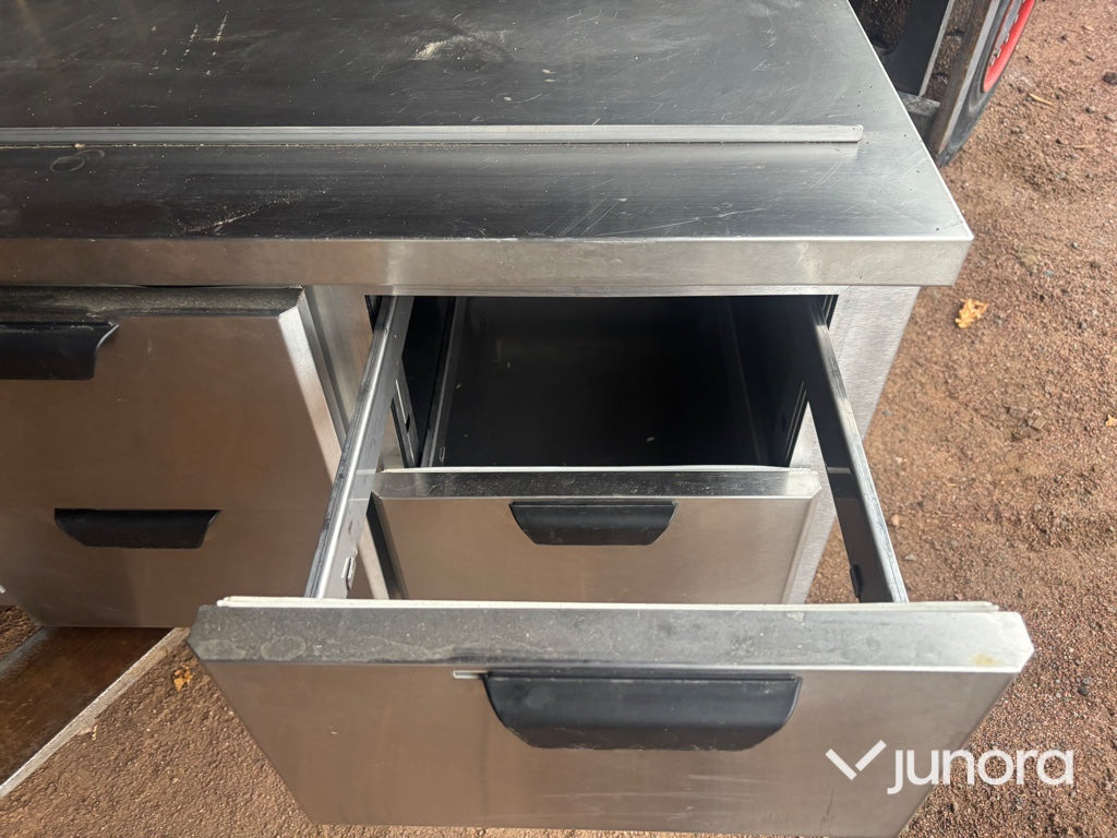 Kylbänk - PORKKA - Maquinaria de alimentación: foto 5 Kylbänk - PORKKA - Maquinaria de alimentación: foto 5