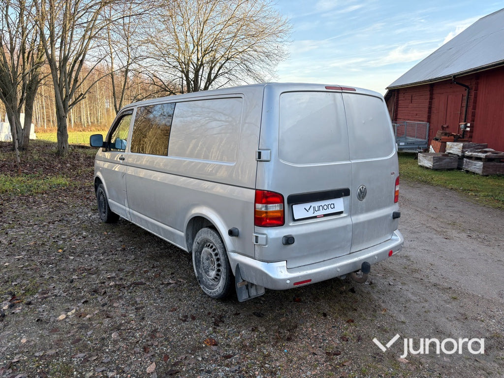 Lätt lastbil - Volkswagen Transporter 2.5 TDI - Furgoneta combi: foto 4 Lätt lastbil - Volkswagen Transporter 2.5 TDI - Furgoneta combi: foto 4