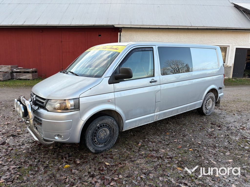 Lätt lastbil - Volkswagen Transporter 2.5 TDI - Furgoneta combi: foto 1 Lätt lastbil - Volkswagen Transporter 2.5 TDI - Furgoneta combi: foto 1