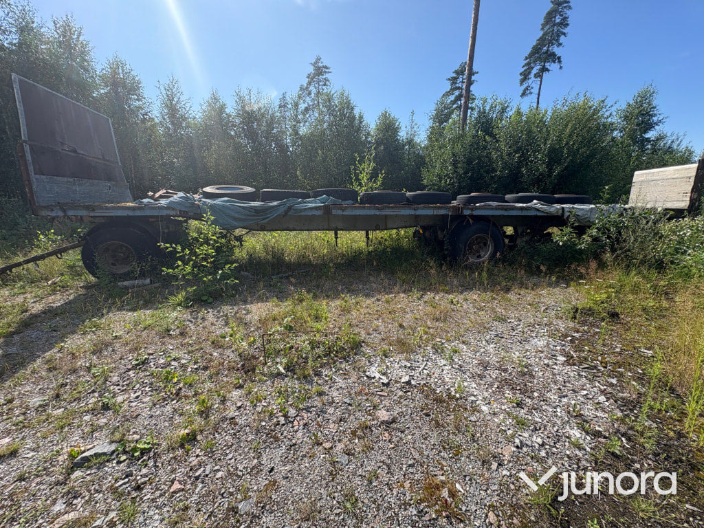 Släp - Bröderna Rickardsson, 12M - Remolque plataforma/ Caja abierta: foto 4 Släp - Bröderna Rickardsson, 12M - Remolque plataforma/ Caja abierta: foto 4