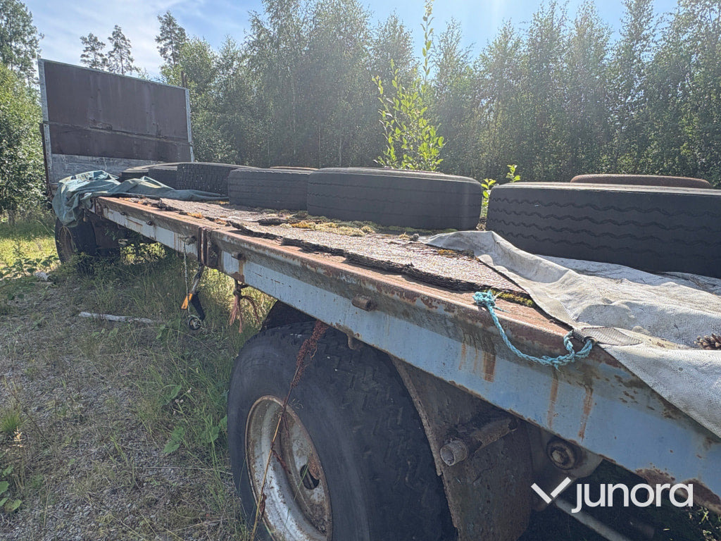 Släp - Bröderna Rickardsson, 12M - Remolque plataforma/ Caja abierta: foto 5 Släp - Bröderna Rickardsson, 12M - Remolque plataforma/ Caja abierta: foto 5