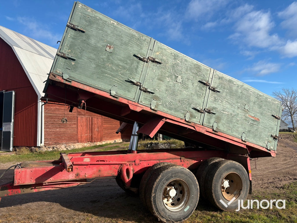 Spannmålsvagn - Tippvagn, 14,4 m³ - Remolque volquete agrícola: foto 1 Spannmålsvagn - Tippvagn, 14,4 m³ - Remolque volquete agrícola: foto 1