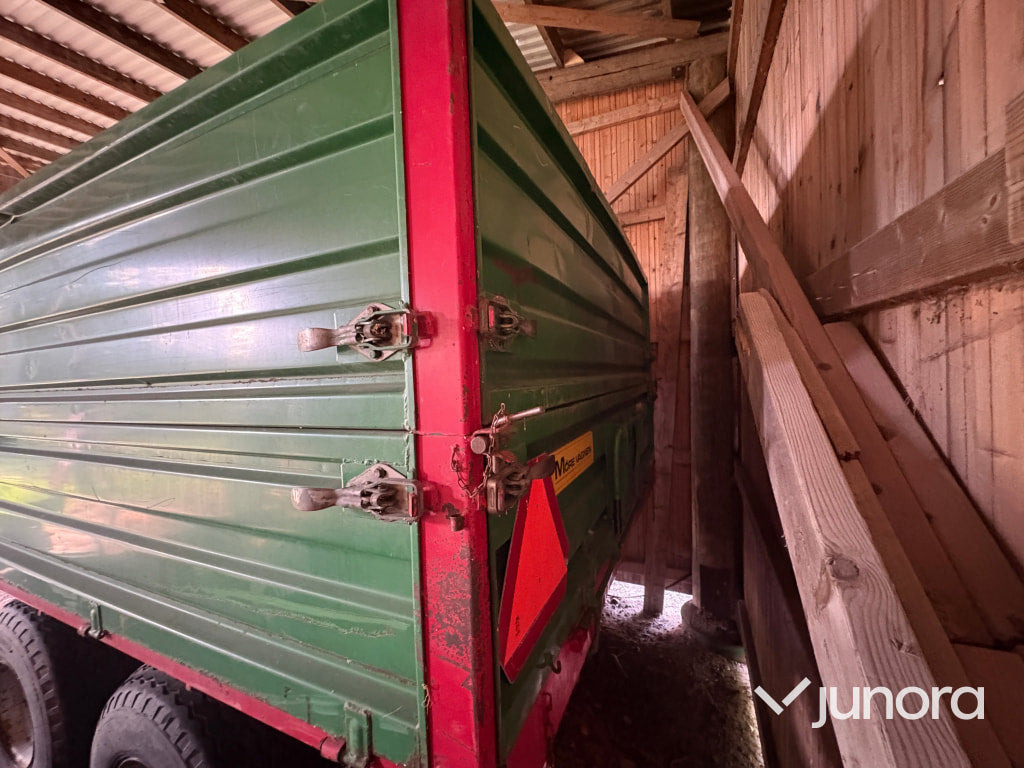 Tippvagn - Möre Maskiner, T080 - Remolque volquete agrícola: foto 4 Tippvagn - Möre Maskiner, T080 - Remolque volquete agrícola: foto 4